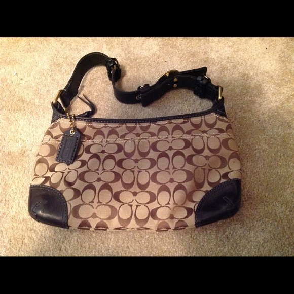 Real Coach purse - Picture 4 of 5